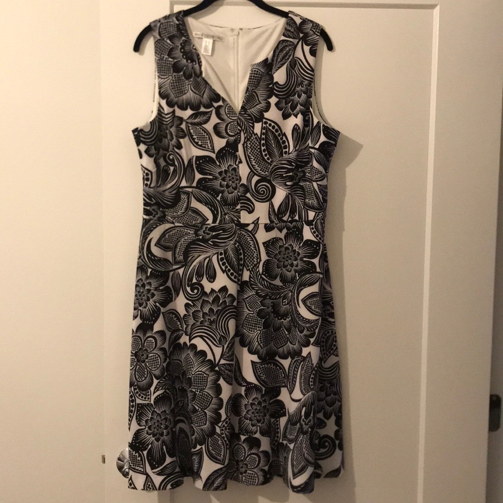 New! Maggy London dress